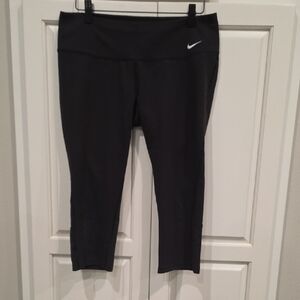 Nike Capri Leggings